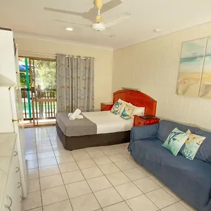 Motel Tropical Palms & 4wd Hire