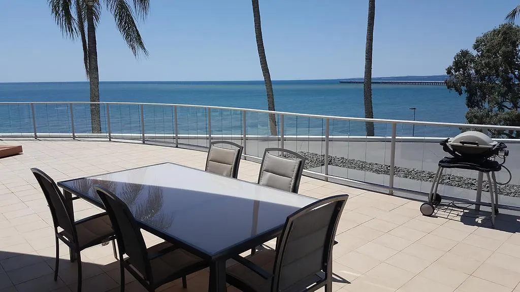 Pier Resort Urangan
